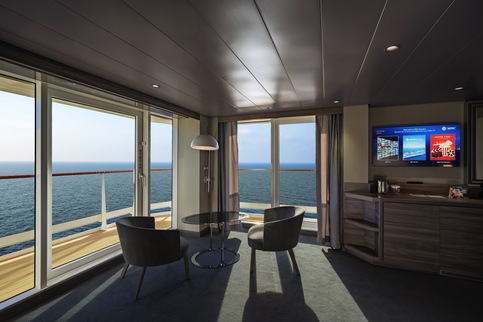 MSC Cruises MSC World Europa Grand Suite Aurea SX - Ivan Sarfatti.jpg